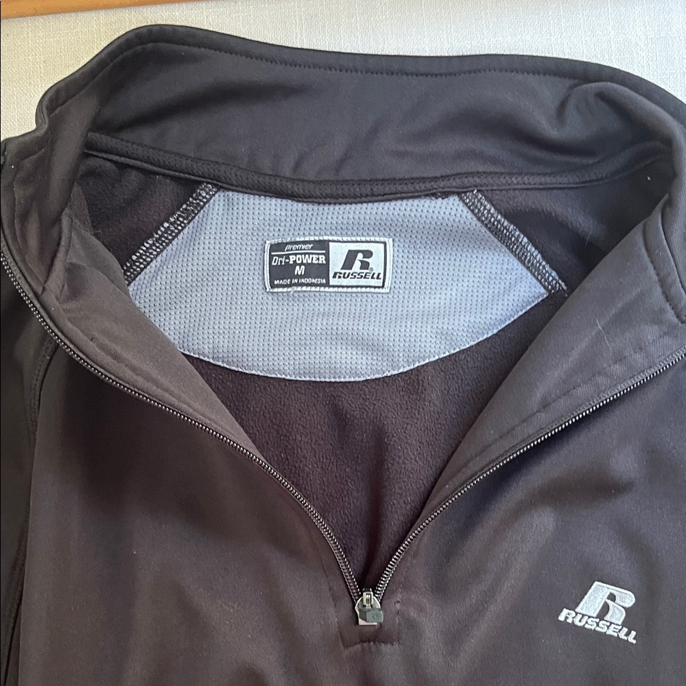 Russell Athletic Black Quarter-Zip Pullover - Picture 4 of 6
